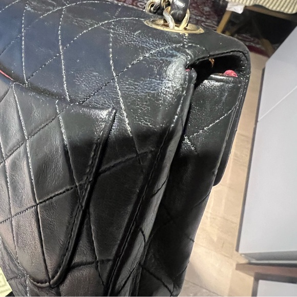 Vintage Classic Chanel Mini Square Flap Black with Gold Hardware - Picture 7 of 17